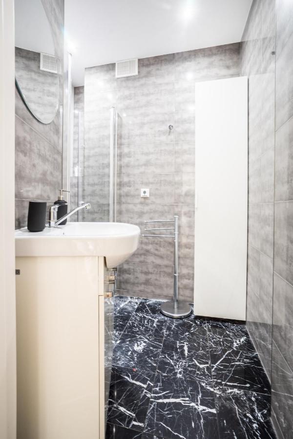 Oomph Warsaw Big Apartment With Balcony Near Old Town Екстериор снимка